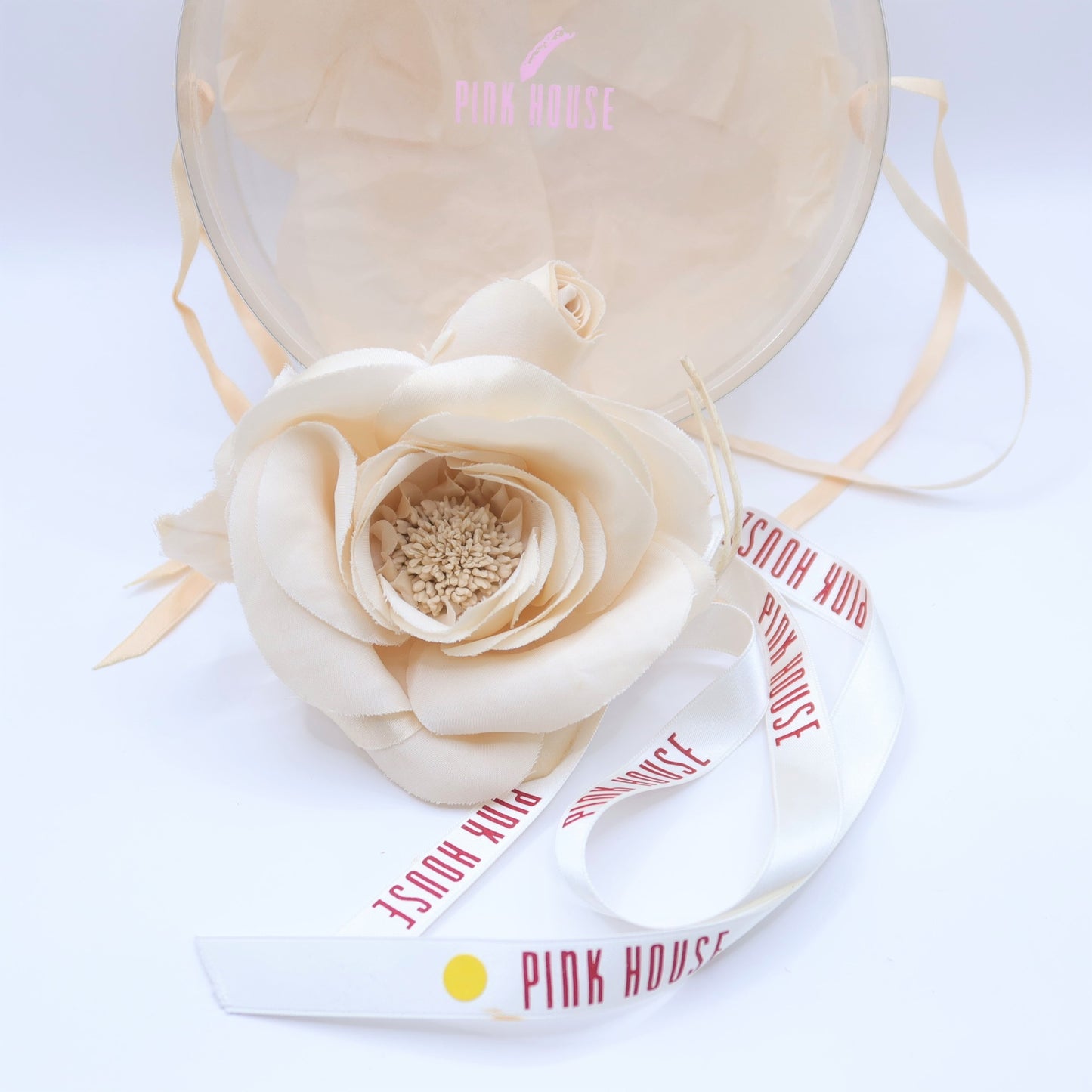 ピンクハウス★目を惹く存在感♪ 可憐な白薔薇と蕾コサージュ リボン付き オフホワイト系 ko089