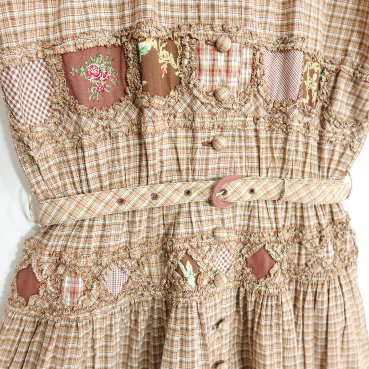 ピンクハウス★ローズ刺繍パッチワーク♪オリチェptワンピース 茶系 前開き フリルたっぷり♪薄手 z20996