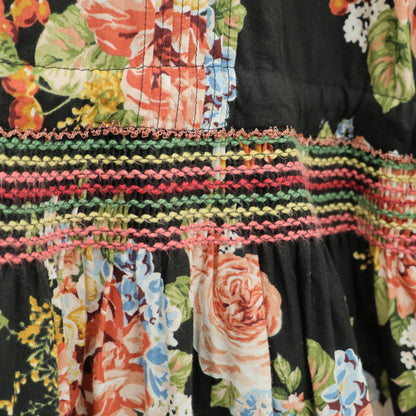 ピンクハウス★薔薇pt♪半袖ローンワンピース 黒系 ふんわり♪カラフル刺繍&リボン z23190