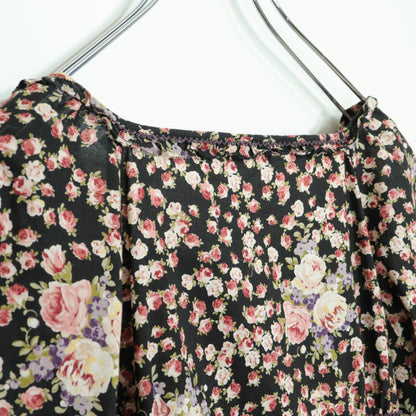 【美品】ピンクハウス★薔薇pt♪ふんわりローンブラウス 五分袖 黒系 フリル♪z22917