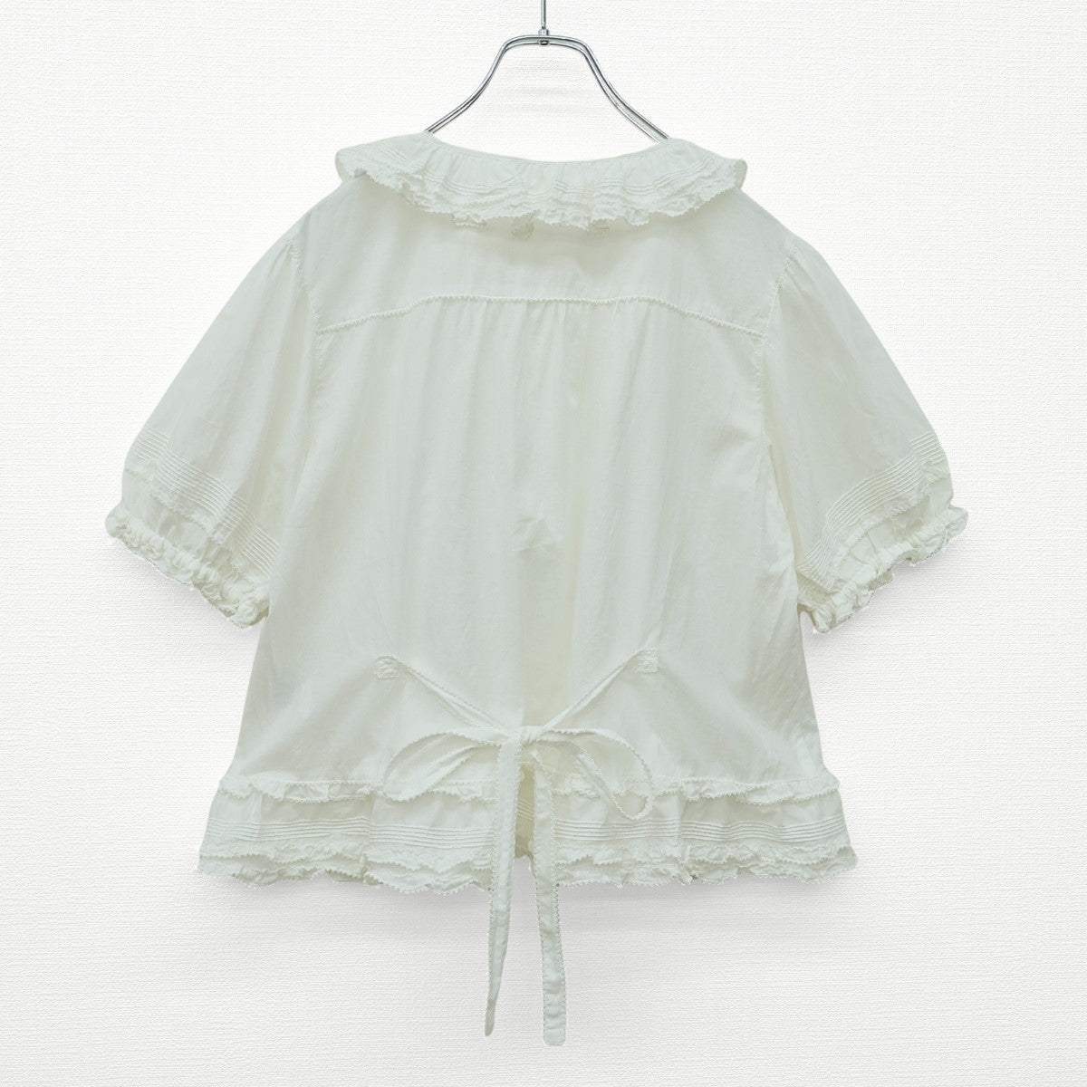 【美品】ピンクハウス★ミニリボン&フリル使い♪半袖ローンブラウス 大きいサイズL 白系 前開き ふんわりフォルム♪z23172