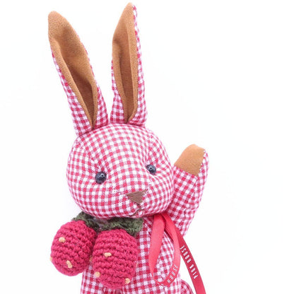 【美品】ピンクハウス★可愛い！ギンガムうさぎ 苺編みモチーフ コサージュ　赤系　＊ko109