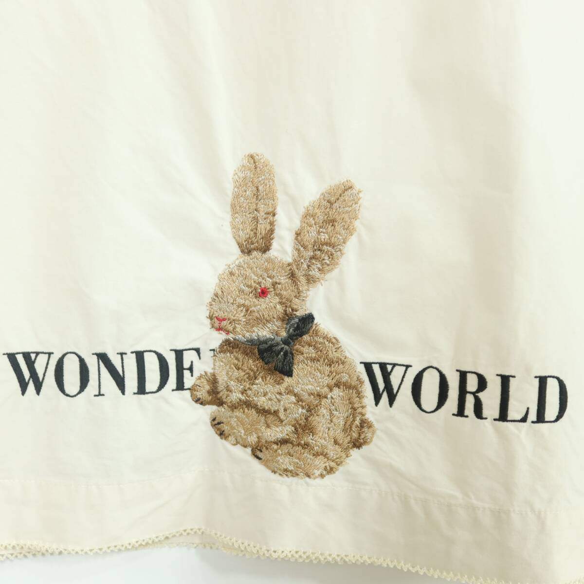 ピンクハウス★ぬいぐるみウサギ刺しゅう♪ワンピ シンプル ピコレース 後開き 半袖 前ポケット オフホワイト系 z19765