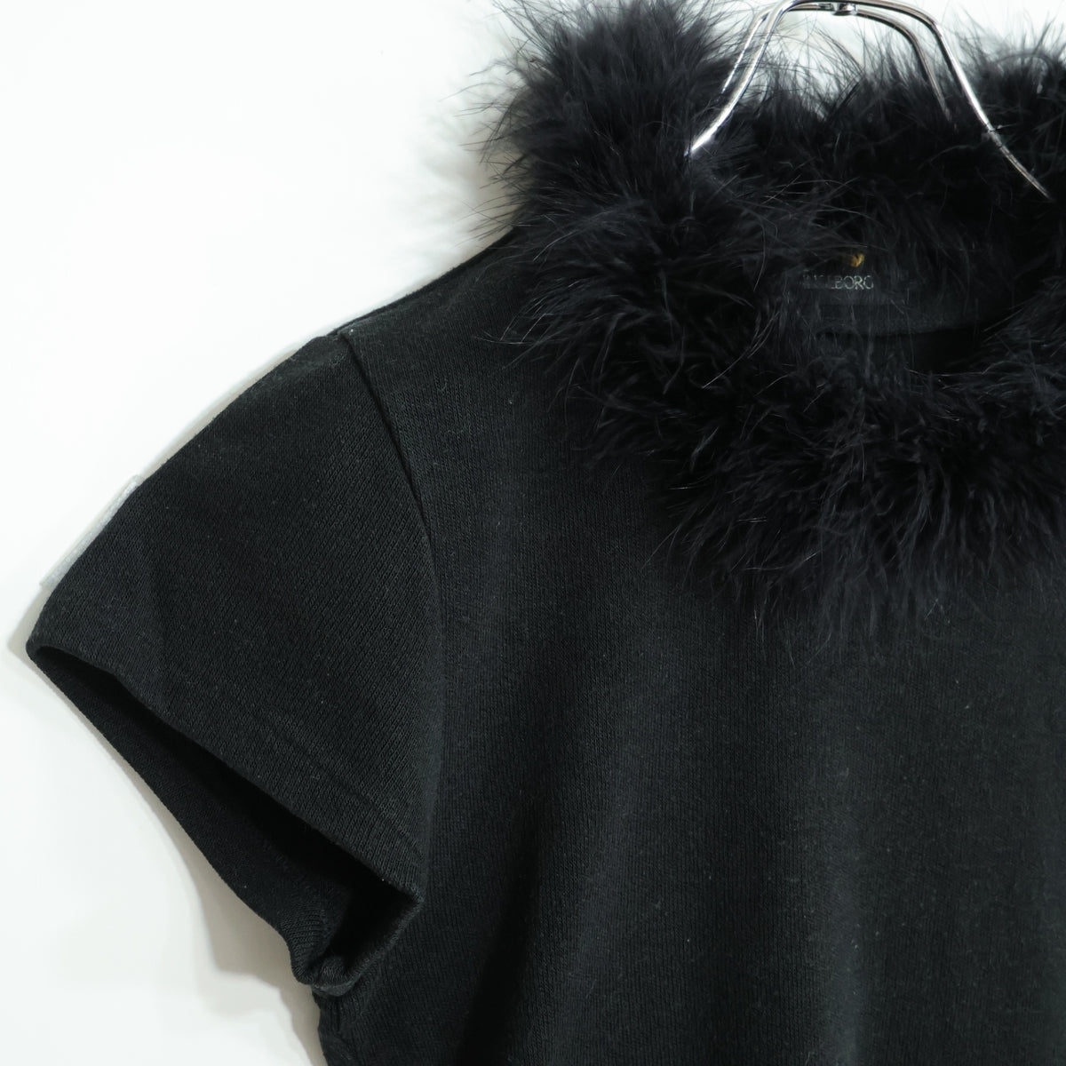 インゲボルグ★ふわふわファー付き♪半袖ニット カットソー サイズ 黒系 z22643