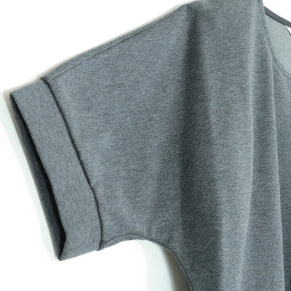 インゲボルグ★リボンモチーフ♪半袖カットソーワンピース ひざ丈 サイズ11号 濃いグレー系 厚手 無地 z21787