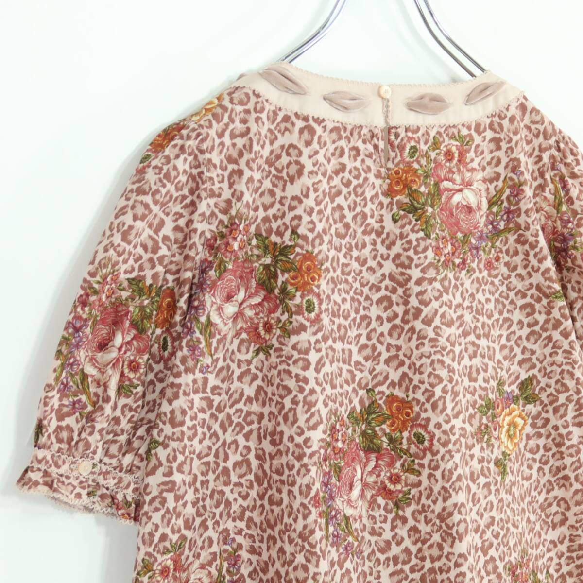 【美品】PINK HOUSE ピンクハウス★レオパード×薔薇フラワープリント♪リボン 半袖チュニック ブラウス ピンク系＊z19615