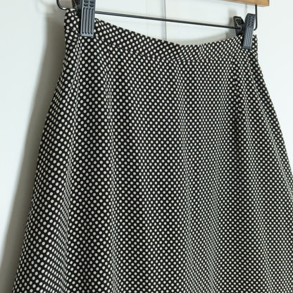【美品】インゲボルグ★裾のフリルとドット柄がかわいい♪ Aラインシルエット ロングスカート 黒系 z18932