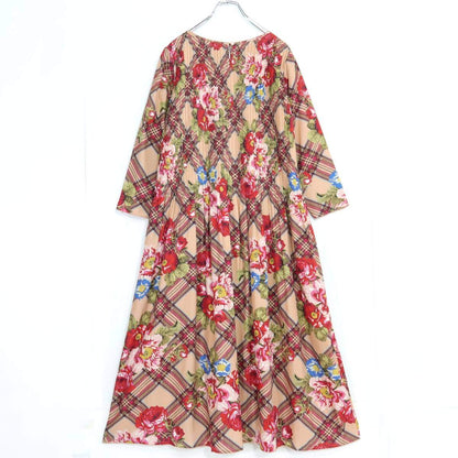 【新品タグ有】インゲボルグ★華やか♪タック使いワンピース サイズ11 薄オレンジ系 花柄 残布有 z20949