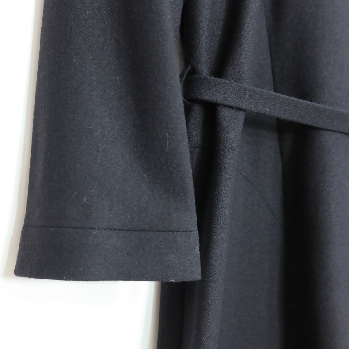 【美品・紙タグ】ジョルジュ・レッシュ★シンプルシック♪ウール混ワンピース サイズ40 黒系 ブラックフォーマル 薄手 z20418