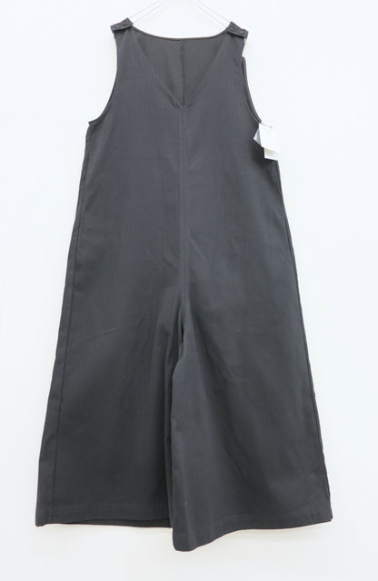 【美品】！ルピリアン★Vネックとワイドシルエットがカジュアル可愛い♪サロペット オールインワン パンツ 黒系 z23572