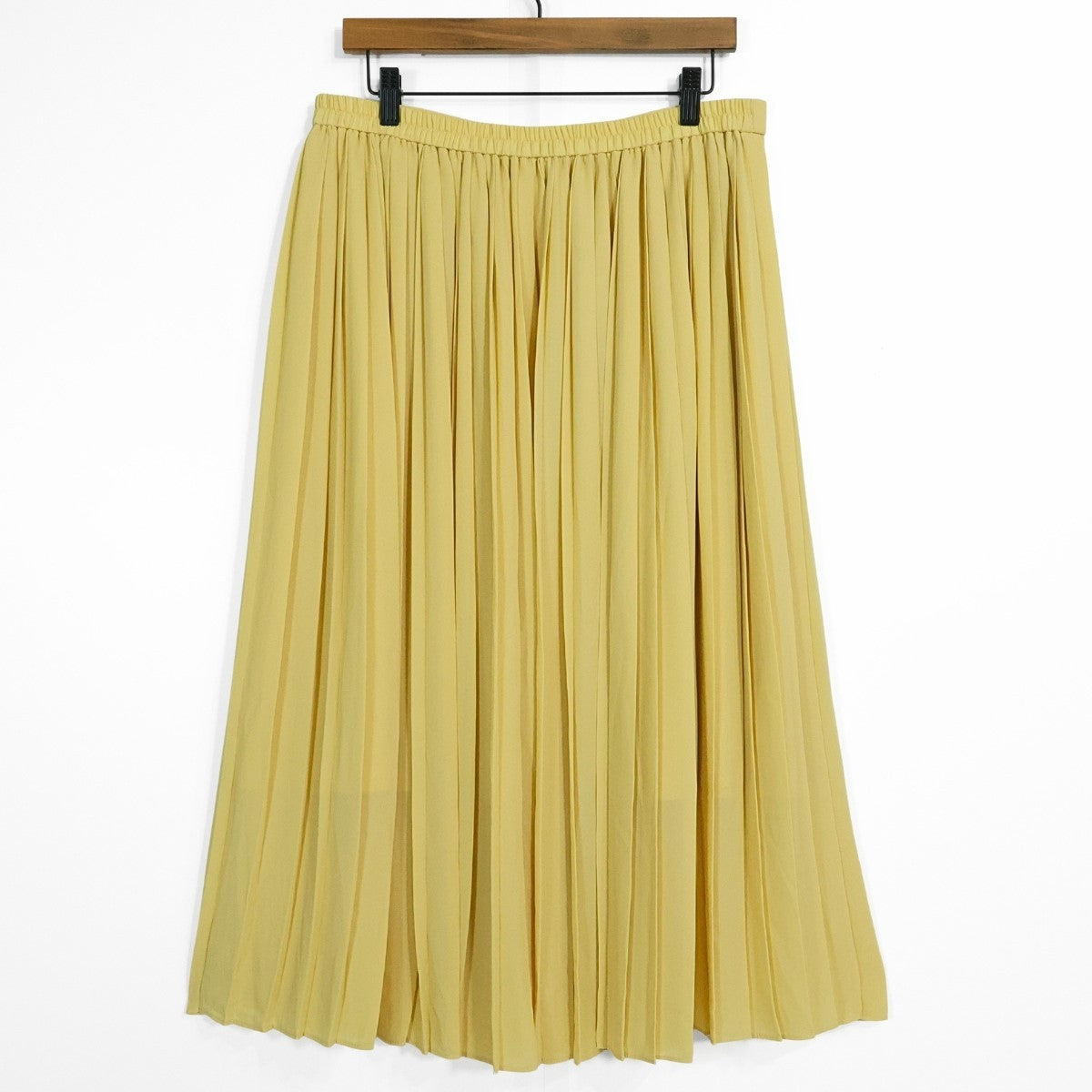 【新品タグ付】UNIQLO★シフォンプリーツロングスカート♪裏地付き サイズXXL イエロー系 z22881