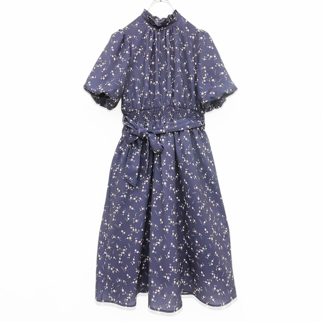 アクシーズファム★小花柄♪半袖ワンピース バルーン袖♪サイズＭ 濃紺系 薄手 z23413
