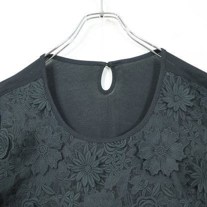 【美品！】インゲボルグ INGEBORG★透かし花柄カットソー モチーフいっぱい おしゃれ サイズ9 黒系 z22291