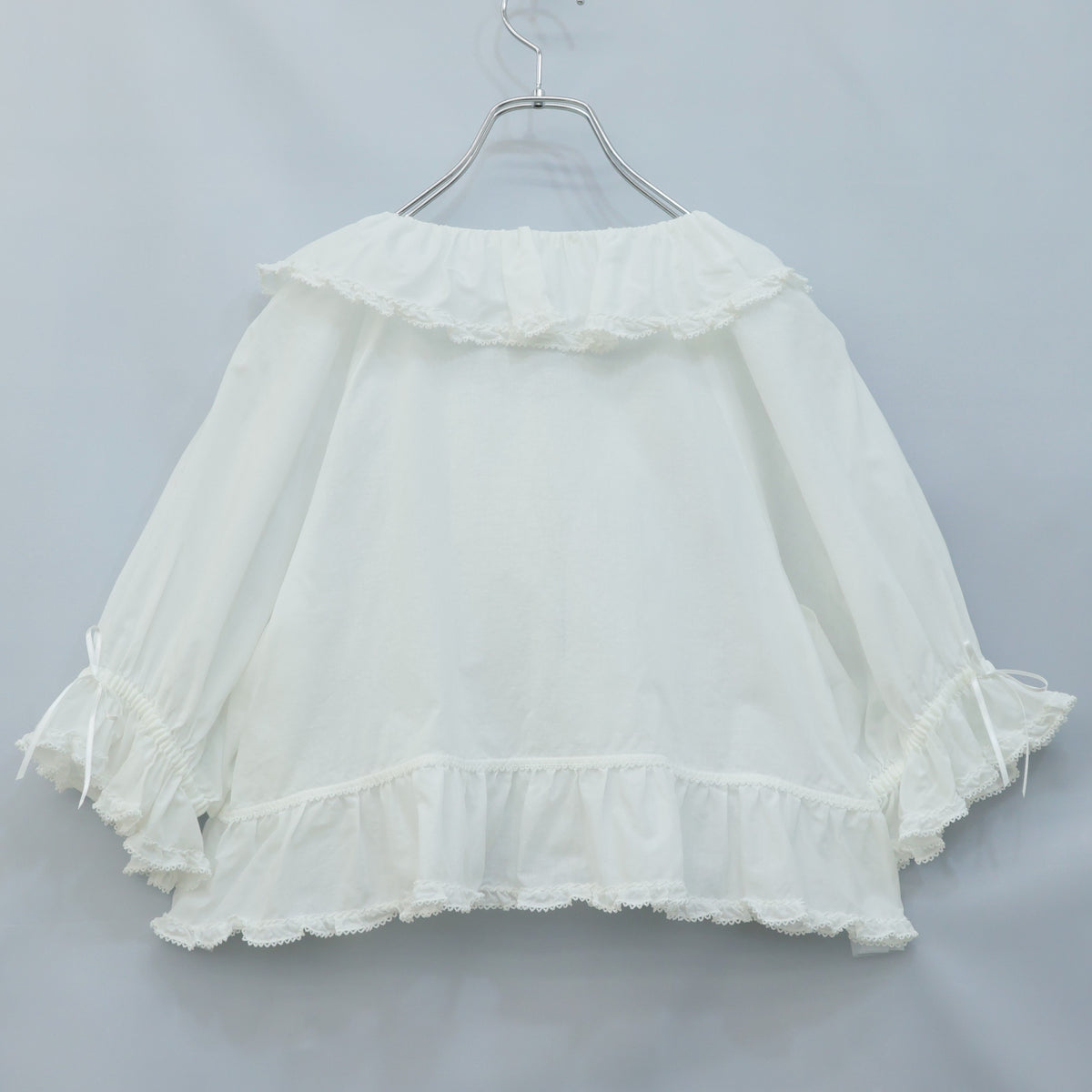【美品】ピンクハウス★たっぷりフリル♪キュートな半袖ローンブラウス ボレロ風 白系 2023年製 無地 z23569
