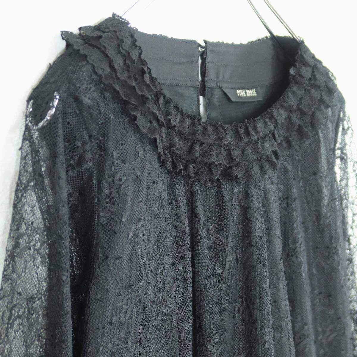 【美品】ピンクハウス★刺繍付きチュールレース♪長袖ブラウス 黒系 段々フリル♪薄手 z19629