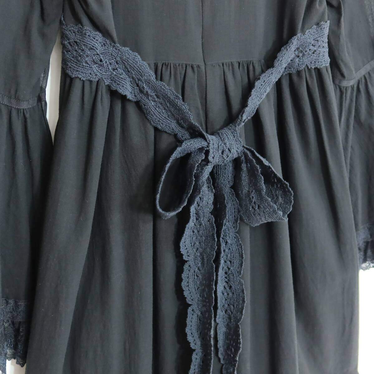 【極美品・紙タグ有】ピンクハウス★チュールレース使い♪ベルスリーブワンピース サイズM 黒系 無地 z20816