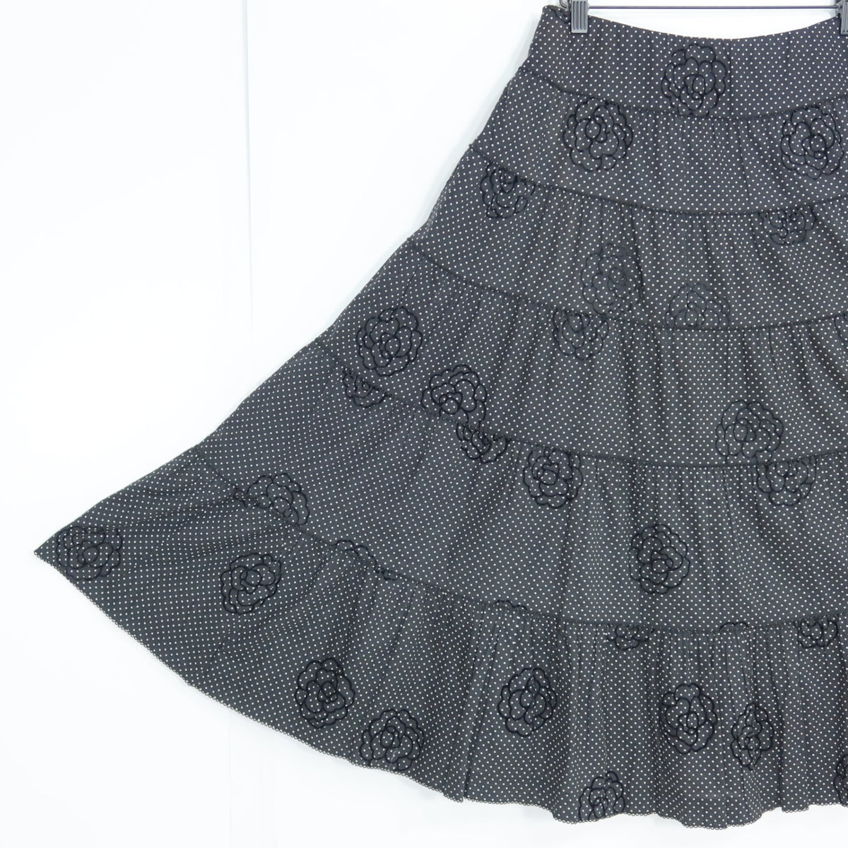 インゲボルグ★カメリア刺繍×ドット柄が可愛い♪ピコレース ティアードスカート サイズ11号 黒系 z20333