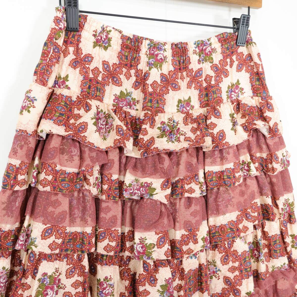 【レア極美品！】ピンクハウス★エキゾチックな薔薇ptが目を惹く♪ ドットチュールレースとかぶせ段々フリルスカート ボタン前開き 赤茶系 z21318