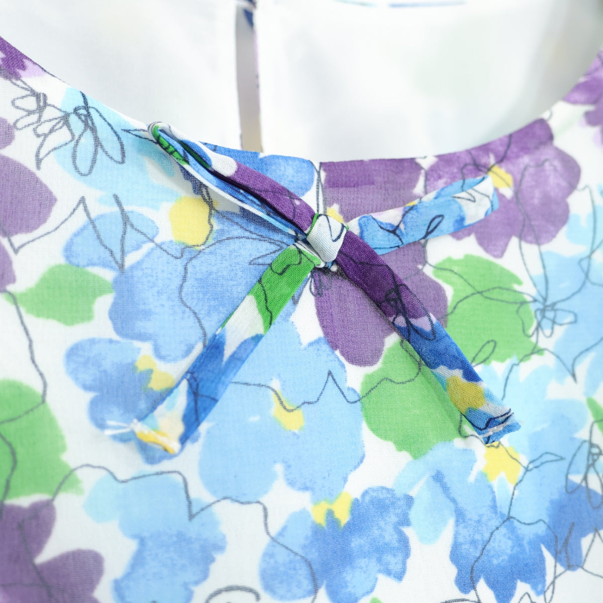 【美品】ギャラリービスコンティ★涼しげ気で大人っぽい♪ノースリーブ チュニックブラウス 水色系 z21194