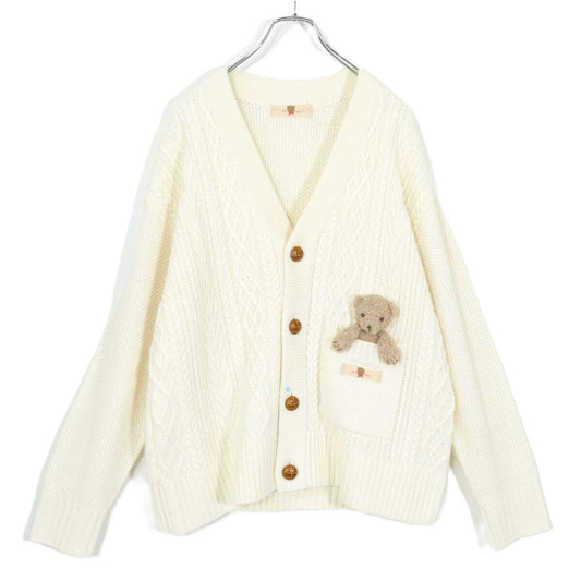 【美品】カールヘルム★キュートなくまモチーフ付♪ざっくりニットカーディガン PINKHUOSE 白系 2025年製 z21338
