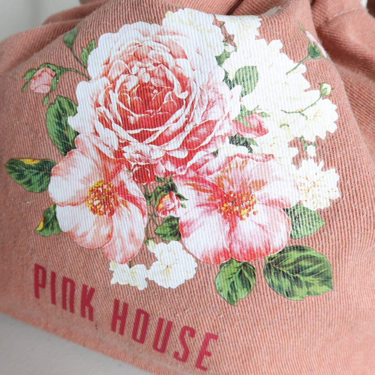 ピンクハウス★可愛い！巾着型バッグ　豪華な薔薇のプリントが素敵　ピンク系　＊ba140