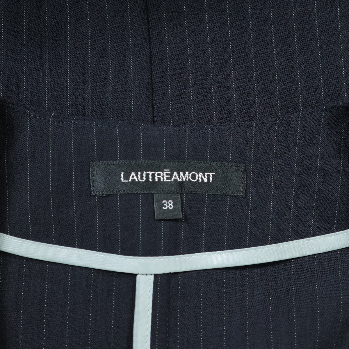 LAUTREAMONT ロートレアモン★上品な雰囲気♪ ピンストライプ ノーカラージャケット オフィスに◎ サイズ38 黒系 z22447