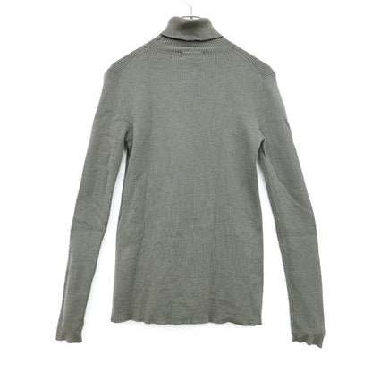 【新品タグ付】23区★シンプルなハイネックデザイン♪ 長袖ニット インナー ウール100% トップス サイズ38 カーキ系 z23425