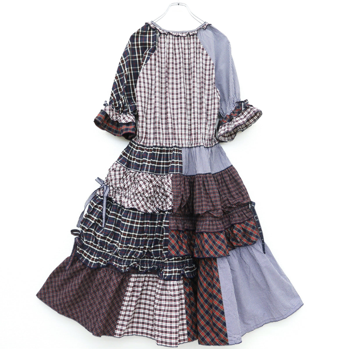 【美品】ピンクハウス★タータンチェックパッチワークワンピース 半袖 紺系ミックス 前開き フリル &リボン♪2025年製 z23387