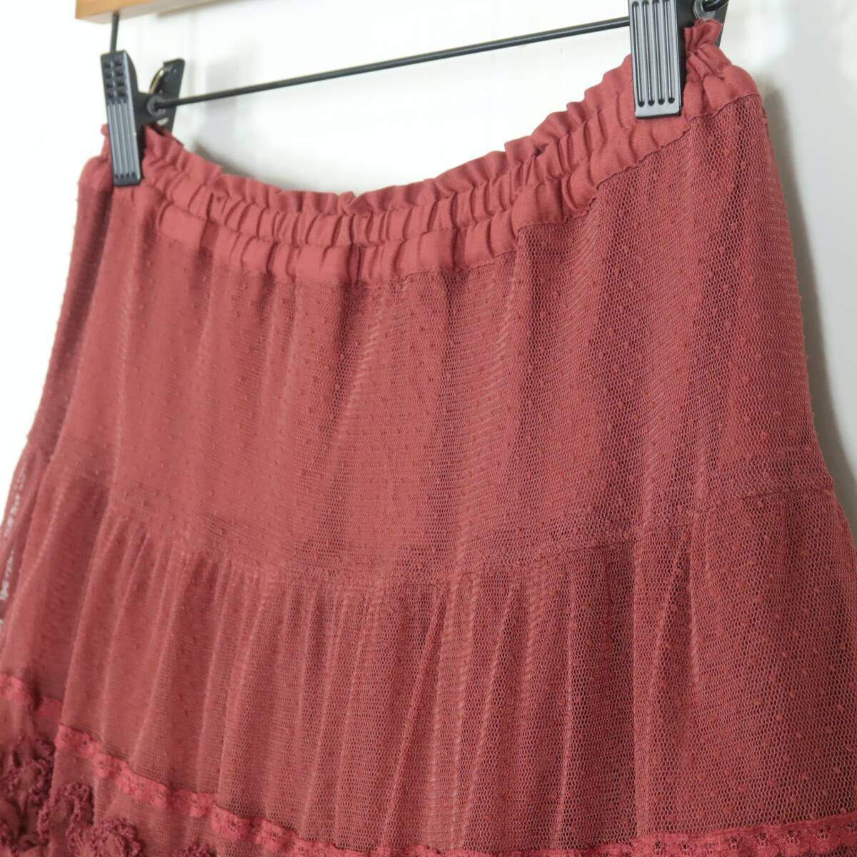 【極美品】ピンクハウス★ドットチュールレース♪かぶせ段々フリルスカート 赤茶系 ローズ刺繍♪z17516