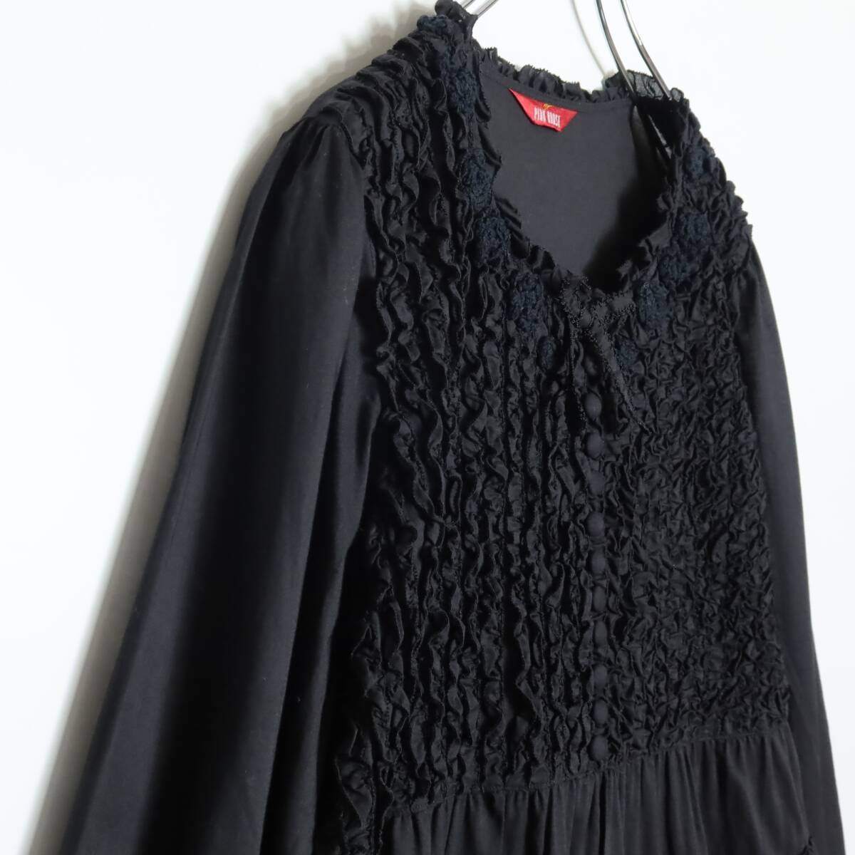 【美品】ピンクハウス★たっぷり贅沢フリルが印象的♪チュニックワンピ ふんわりフォルム♪ 黒系＊ z17201