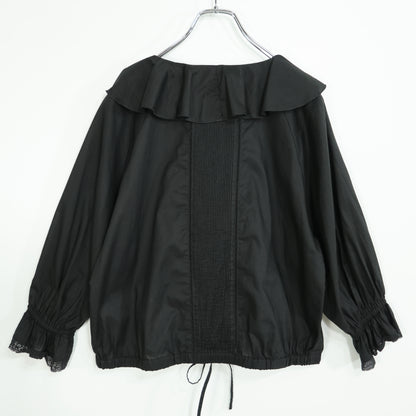 【美品】インゲボルグ★たっぷりフリル♪綿ローンジャケット ジップアップ 黒系 無地 前開き z23118