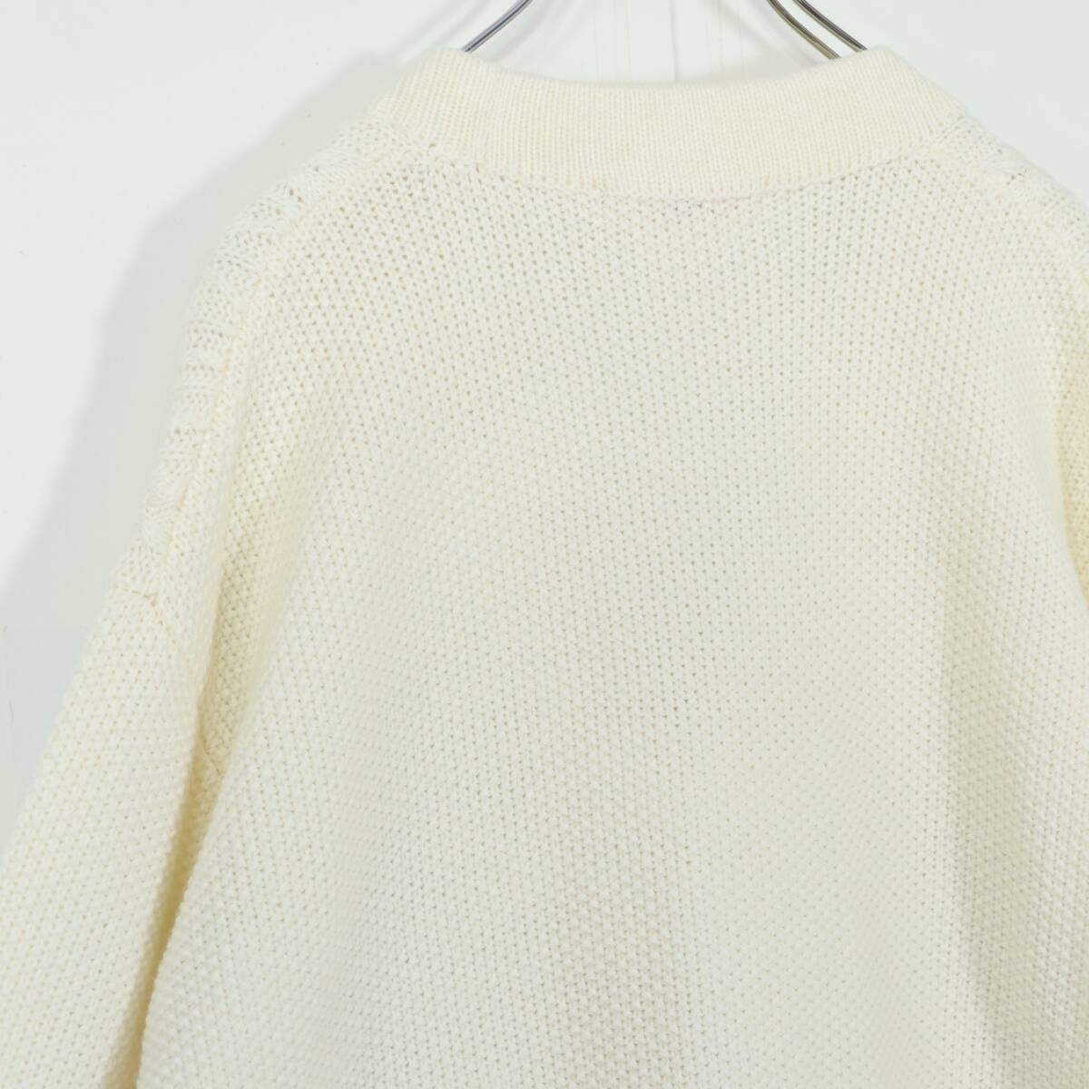 【美品】カールヘルム★キュートなくまモチーフ付♪ざっくりニットカーディガン PINKHUOSE 白系 2025年製 z21338
