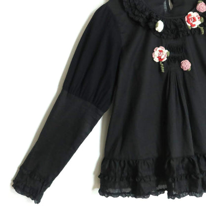 【美品】ピンクハウス★可愛いお花のモチーフが印象的！ドットチュールレース使い♪ブラウス 黒系 段々フリルも♪*z19271