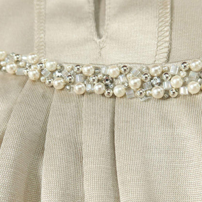 【タグ付極美品】レリアン★高級感！パールとビジューが素敵♪カットソー シルク100♪トップス ベージュ系 z20165