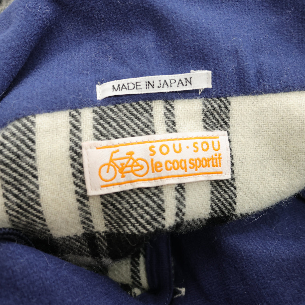 SOUSOU ソウソウ×le coq sportif ルコック★BIKEポンチョ チェック柄 フード付きコート 白黒系 厚手 z23182