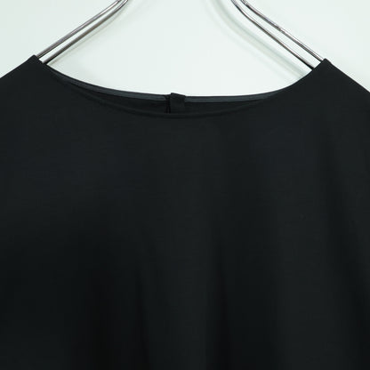 【美品！】23区★大人上品なシルエット♪ 幾何学柄ドッキングブラウス 半袖 涼しい 大きいサイズ44 黒系 z22891