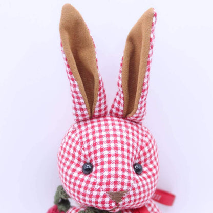 【美品】ピンクハウス★可愛い！ギンガムうさぎ 苺編みモチーフ コサージュ　赤系　＊ko109