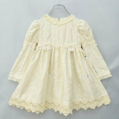 シャーリーテンプル★お姫さまドレス♪長袖ワンピース キッズサイズ110 シャンパンベージュ系 刺しゅう&リボン z23438