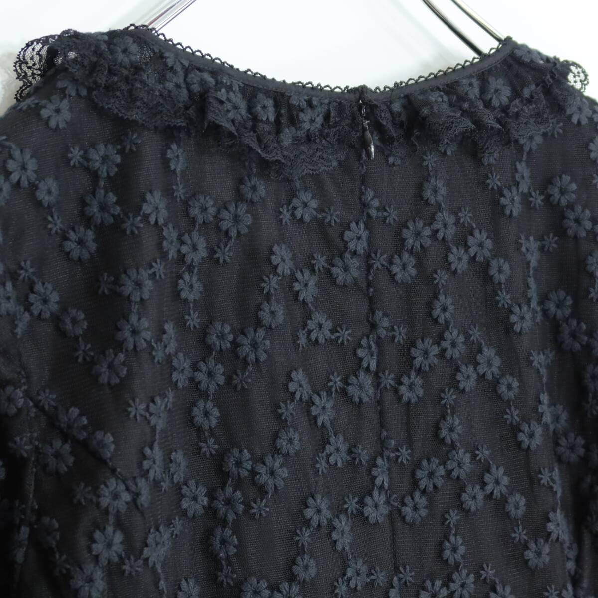 【美品！】ピンクハウス★かぶせ段々♪刺繍付チュールレースのワンピース サイズM 黒系 キュートな小花刺繍♪z21020