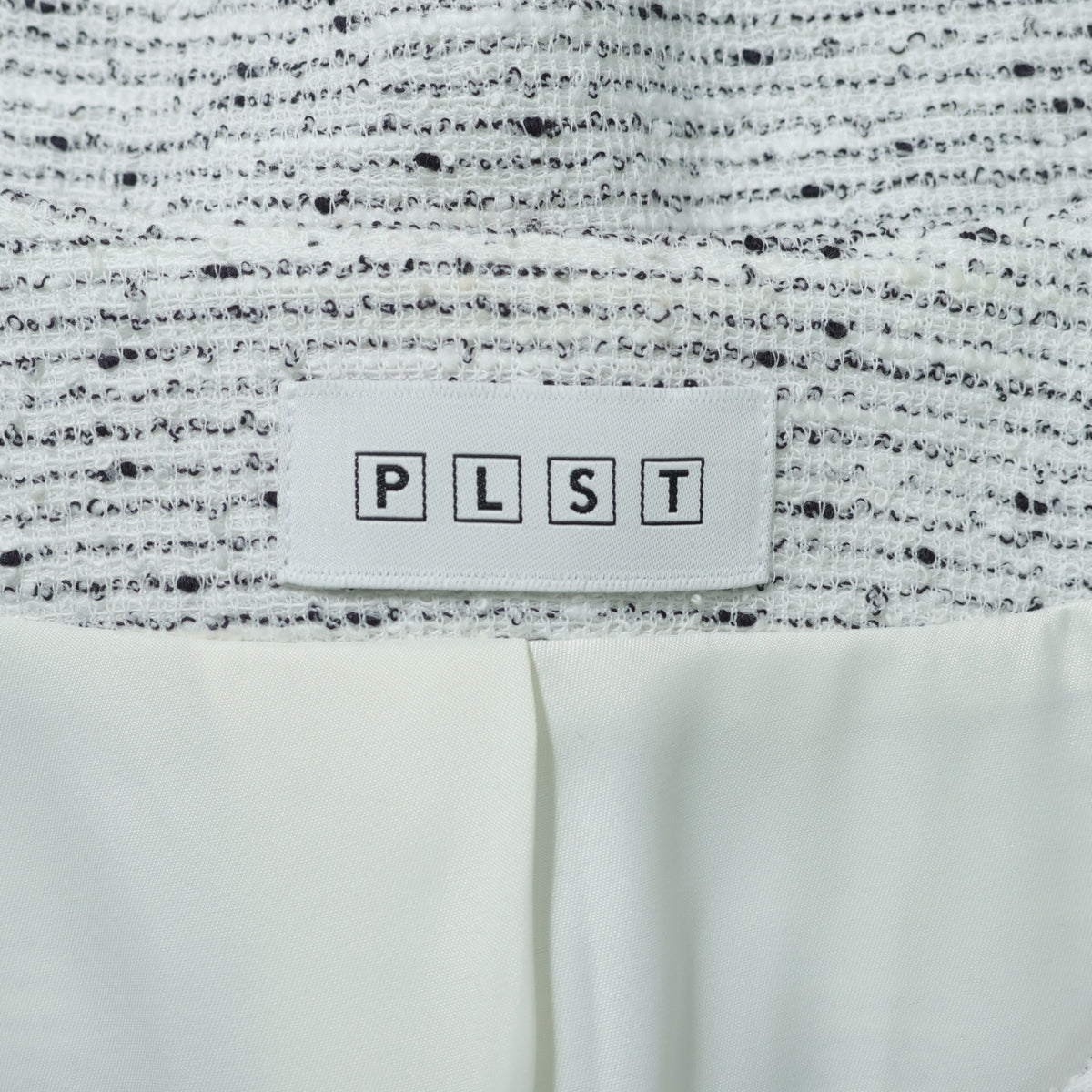 【極美品】PLST プラステ★上品♪ノーカラージャケット ツイード 大きいサイズXXL 白系 z22733
