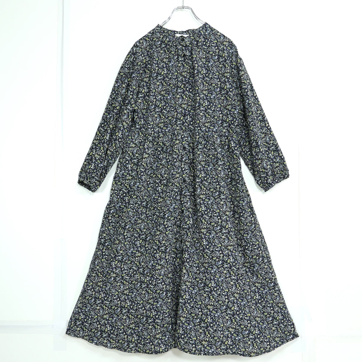 【美品】SM2 ブルー★小花柄♪長袖シャツワンピース サイズフリー 黒系 前開き薄手 z22766