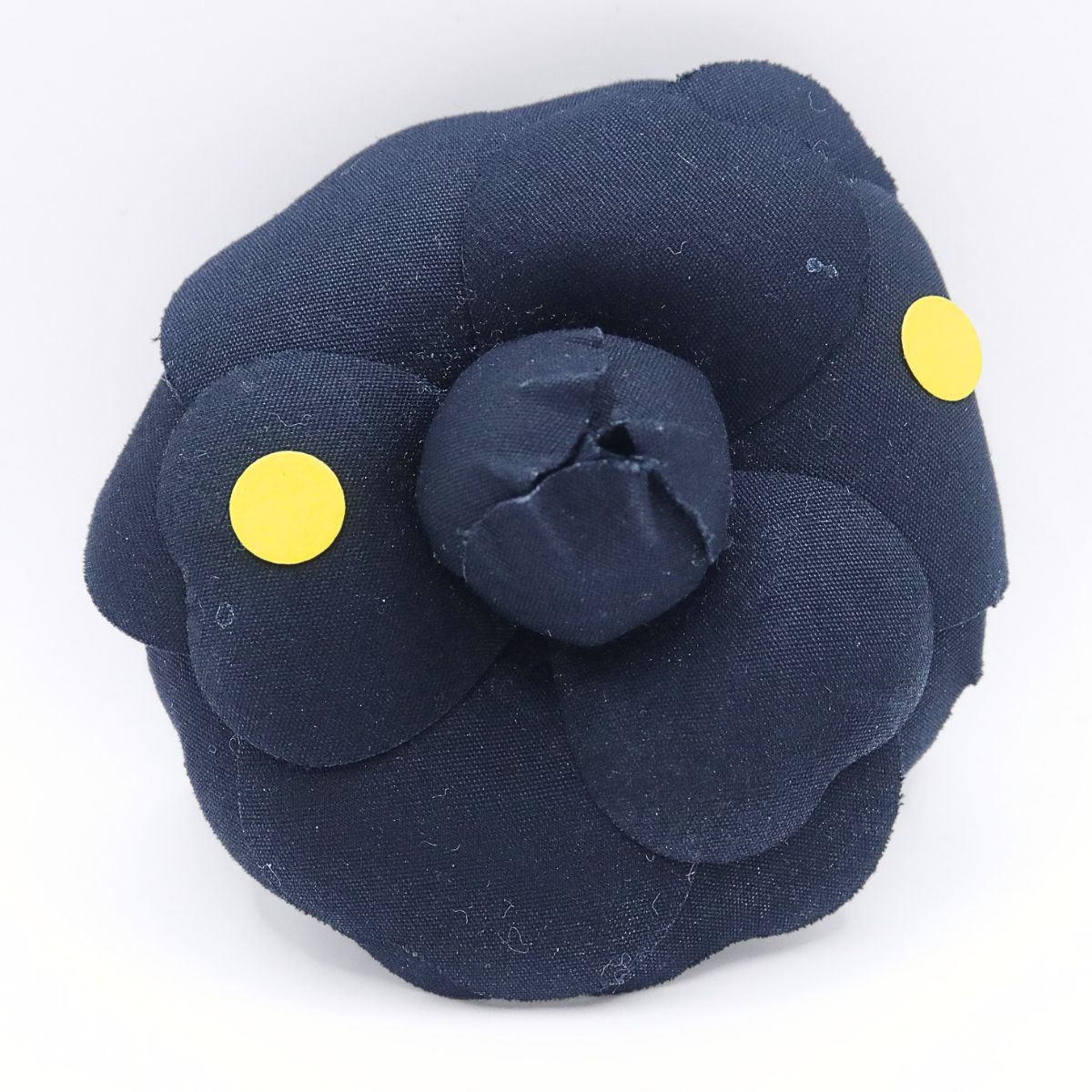 【美品】インゲボルグ？ピンクハウス系★シックなカメリアコサージュ 黒系 ＊ko100