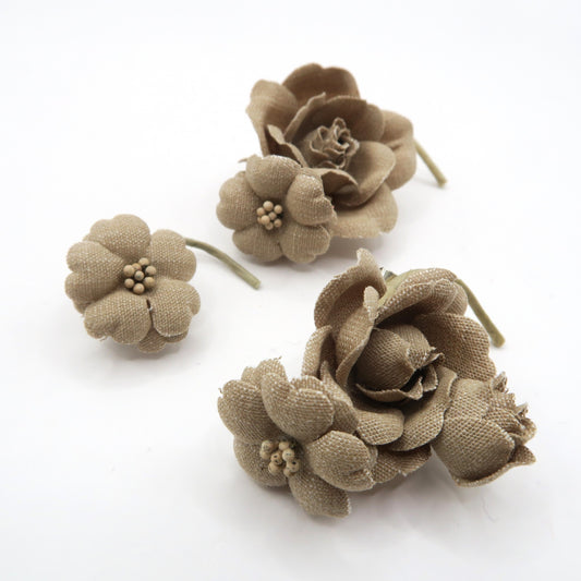 【美品！】インゲボルグ? ピンクハウス?★3点セット!かわいいフラワーコサージュ 桜 バラ つぼみ ベージュ系 ko153