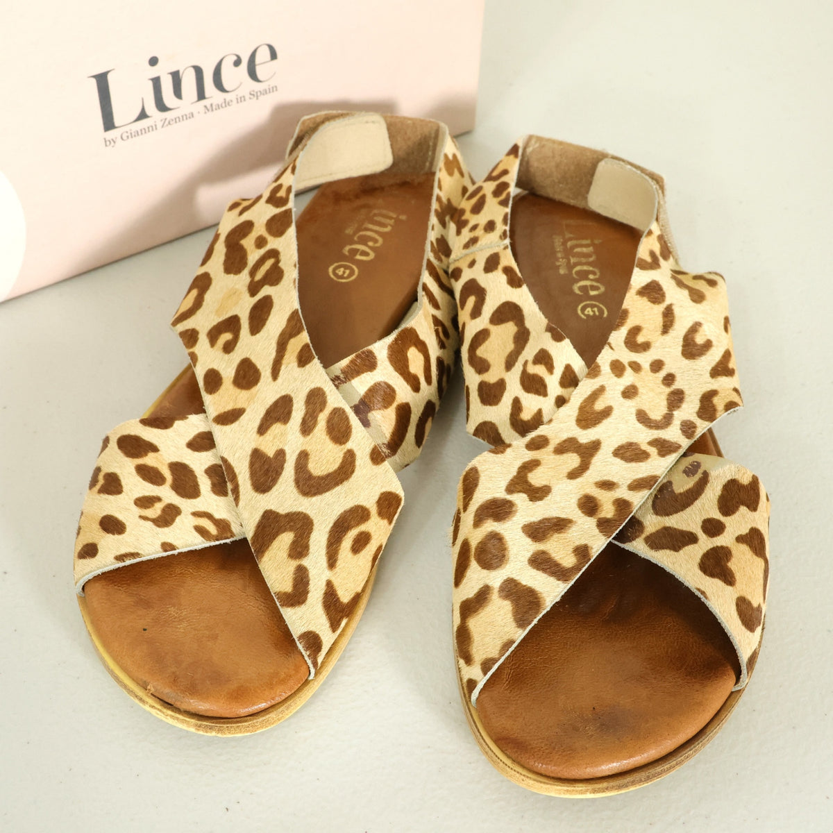 Lince リンス★ハラコ レオパード柄 フラットサンダル 大きいサイズ41 ブラウン系 *sh213