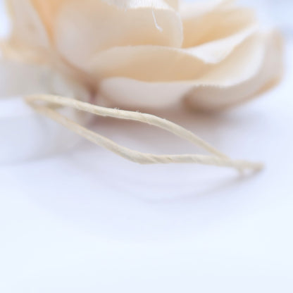 ピンクハウス★目を惹く存在感♪ 可憐な白薔薇と蕾コサージュ リボン付き オフホワイト系 ko089