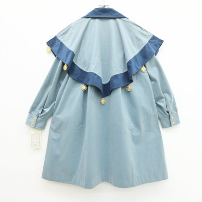 【極美品・紙タグ有】FORE&MORE★ケープ風 ジップアップコート サイズM ブルーグレー系 ゴールドチャーム付 日本製 z23488
