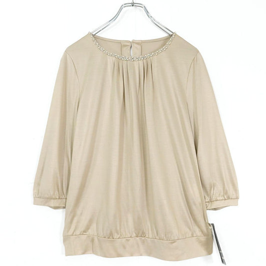 【タグ付極美品】レリアン★高級感！パールとビジューが素敵♪カットソー シルク100♪トップス ベージュ系 z20165