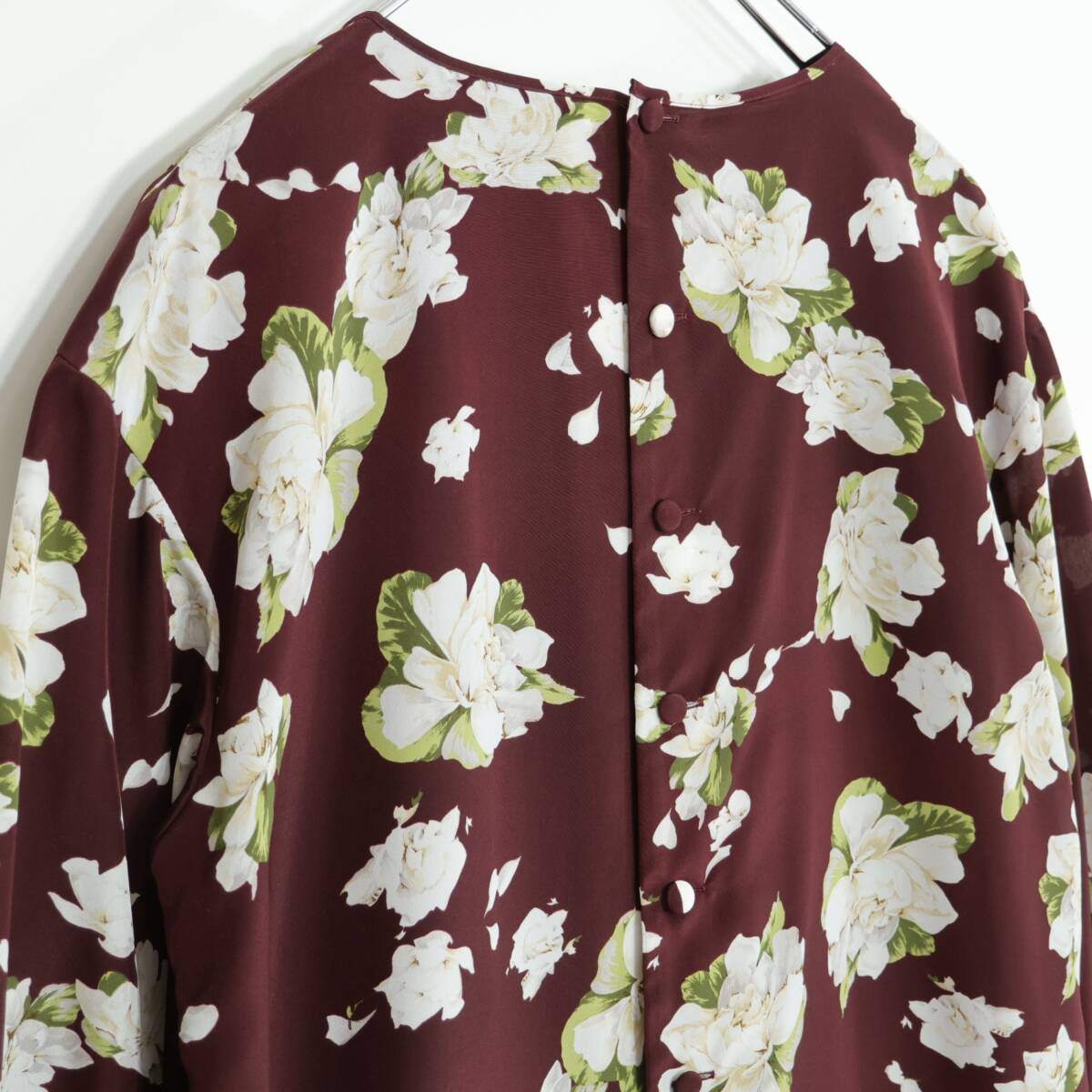 【美品】インゲボルグ★花柄pt♪ふんわり長袖ワンピース 赤茶系 大きなリボンも♪薄手 z21477