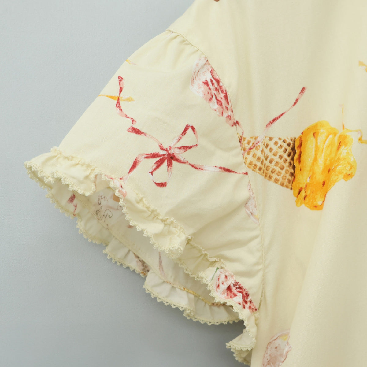 【美品】ピンクハウス★アイスクリームpt♪ふんわり半袖ワンピース 薄黄色系 フリル&リボン♪薄手 z23281