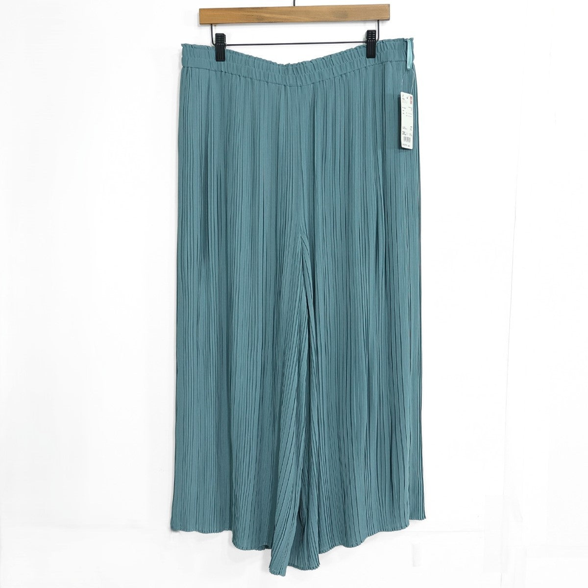 【美品・紙タグ有】ユニクロ★シフォン プリーツ スカート風 ワイドパンツ 大きいサイズ3XL グリーン系 z22934